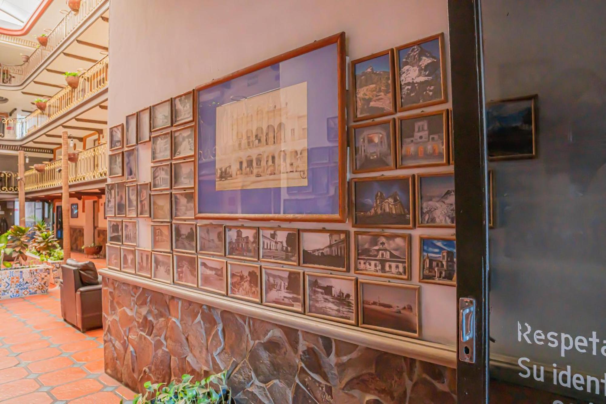 Hotel Zapotlan ชูดาดกุซมาน ภายนอก รูปภาพ