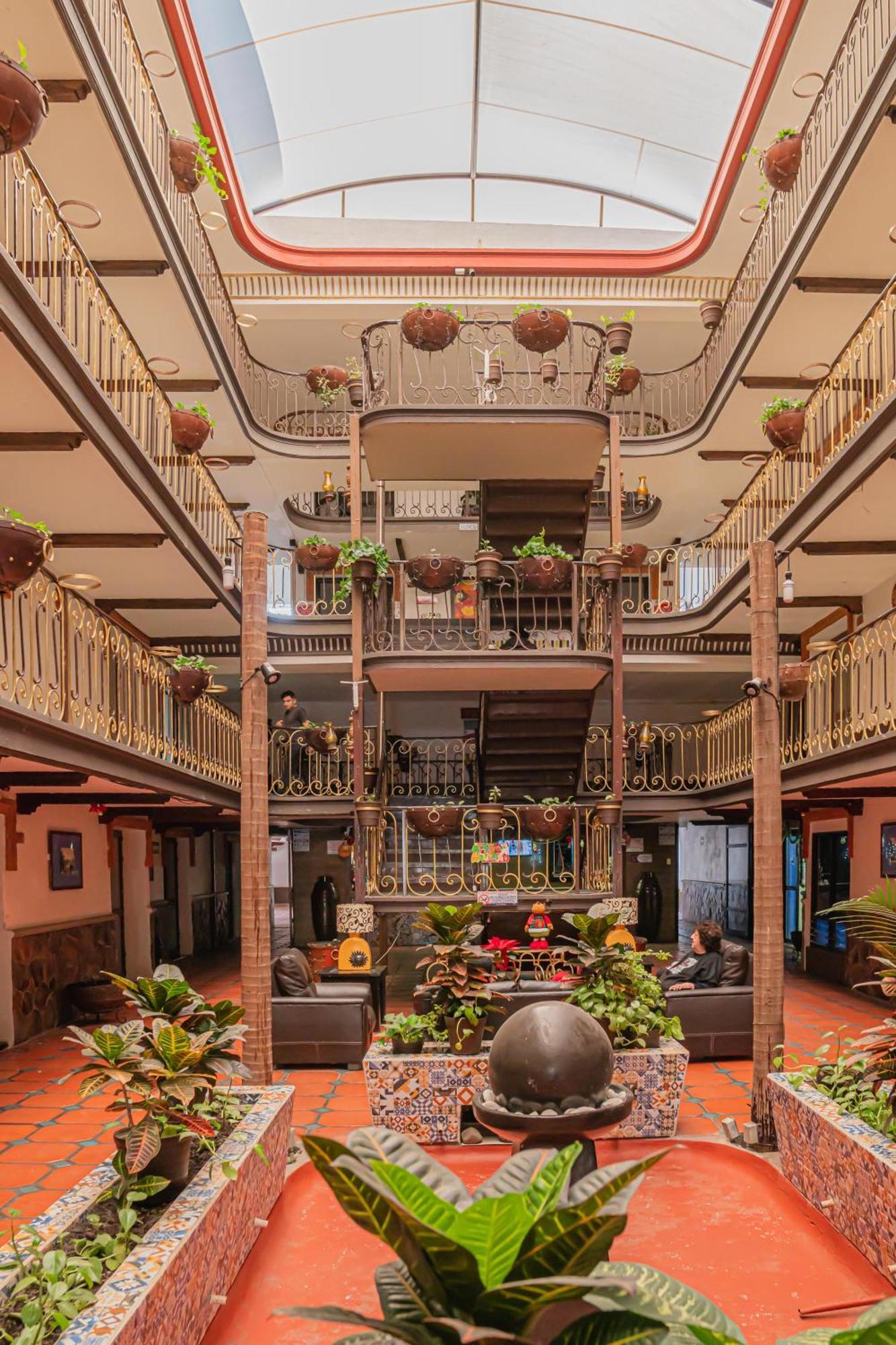 Hotel Zapotlan ชูดาดกุซมาน ภายนอก รูปภาพ