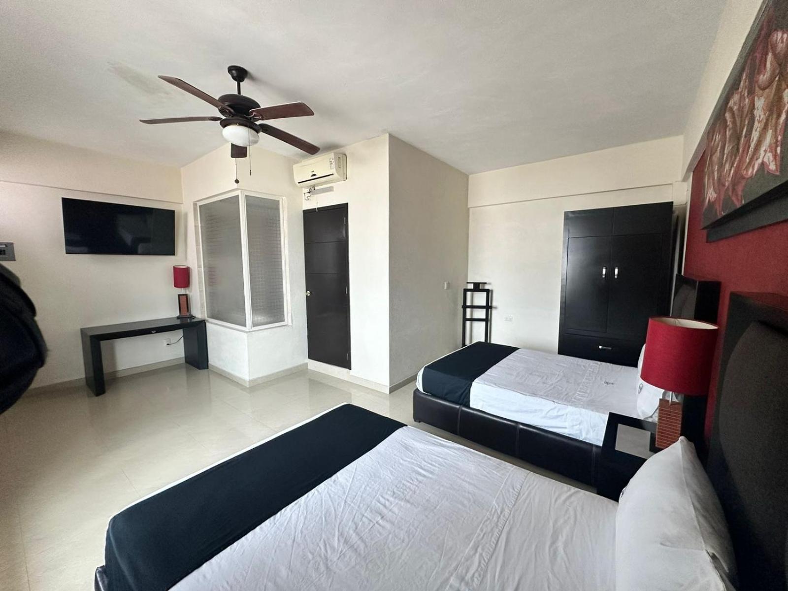 Hotel Zapotlan ชูดาดกุซมาน ภายนอก รูปภาพ