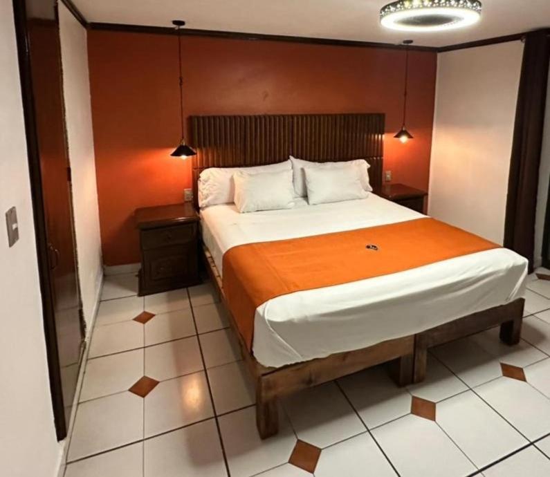 Hotel Zapotlan ชูดาดกุซมาน ภายนอก รูปภาพ
